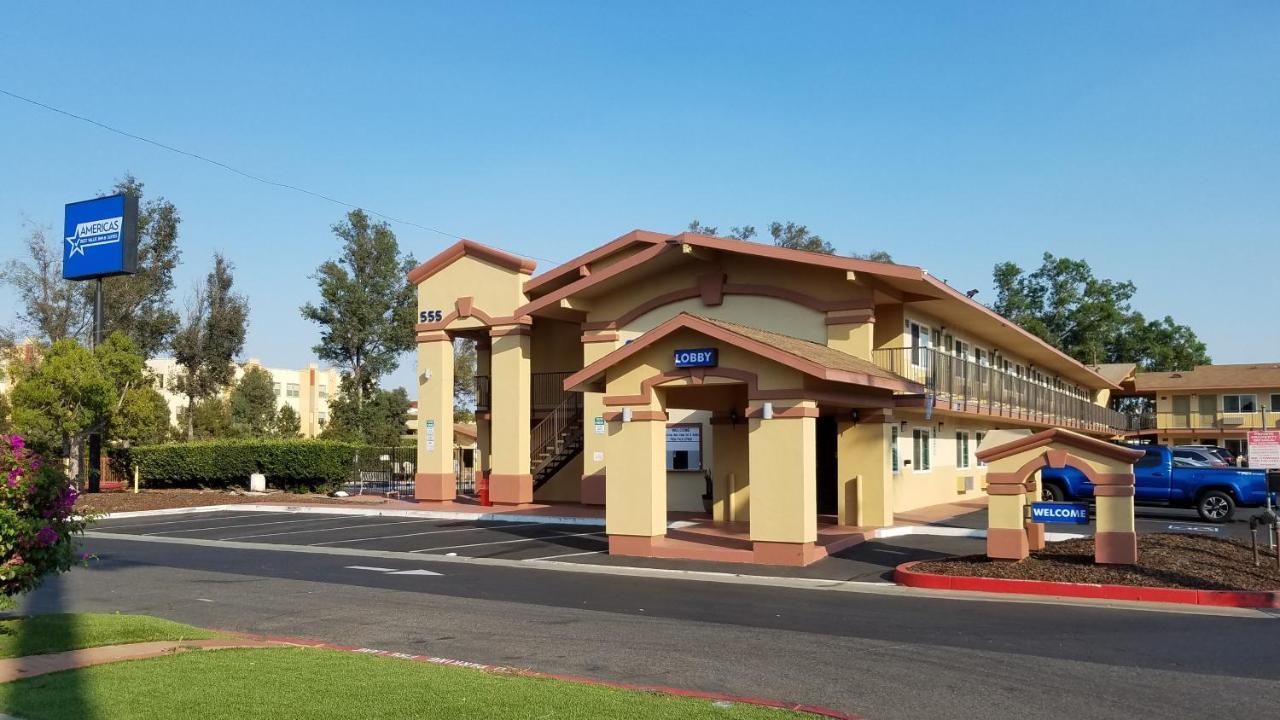 Americas Best Value Inn & Suites Escondido Zewnętrze zdjęcie